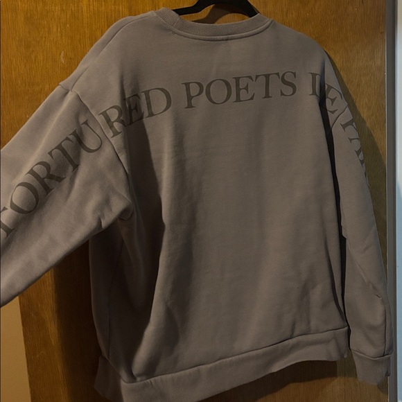 Taylor Swift “TTPD” crew neck sweatshirt - Picture 5 of 5